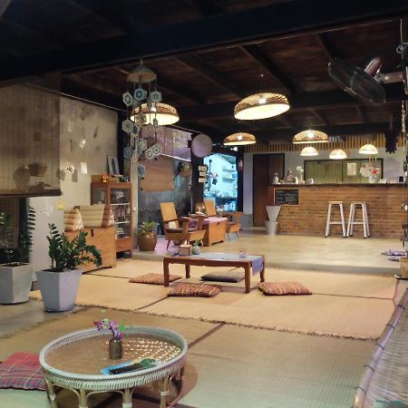 Iamwarin Mini Hostel Warin Chamrap Экстерьер фото