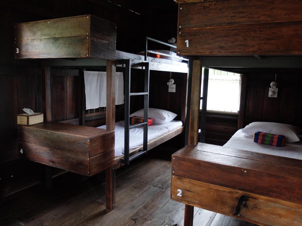 Iamwarin Mini Hostel Warin Chamrap Экстерьер фото