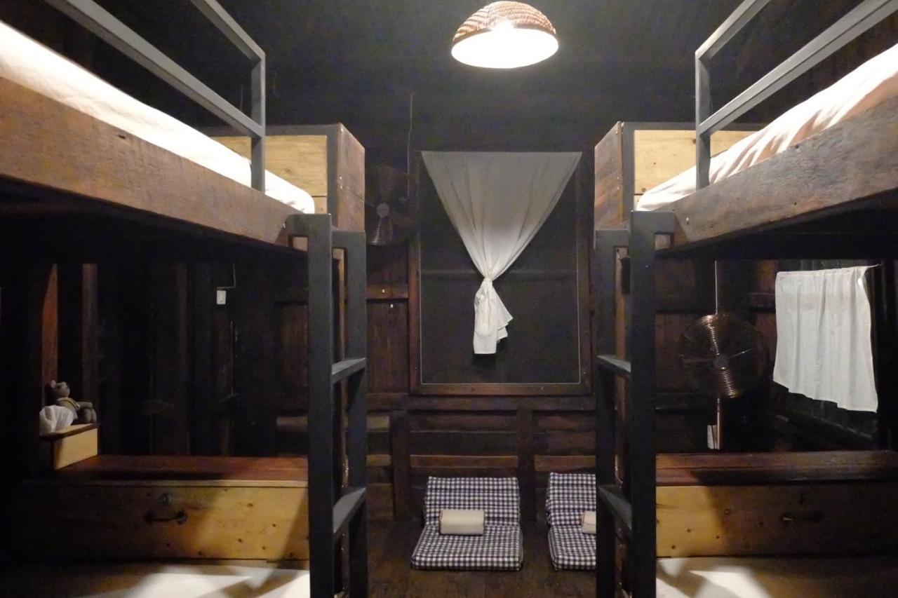 Iamwarin Mini Hostel Warin Chamrap Экстерьер фото