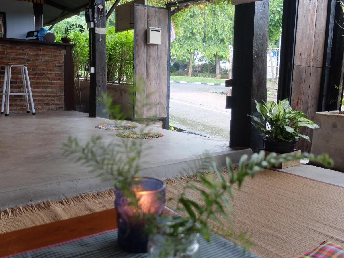 Iamwarin Mini Hostel Warin Chamrap Экстерьер фото