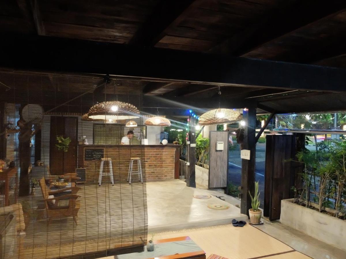 Iamwarin Mini Hostel Warin Chamrap Экстерьер фото
